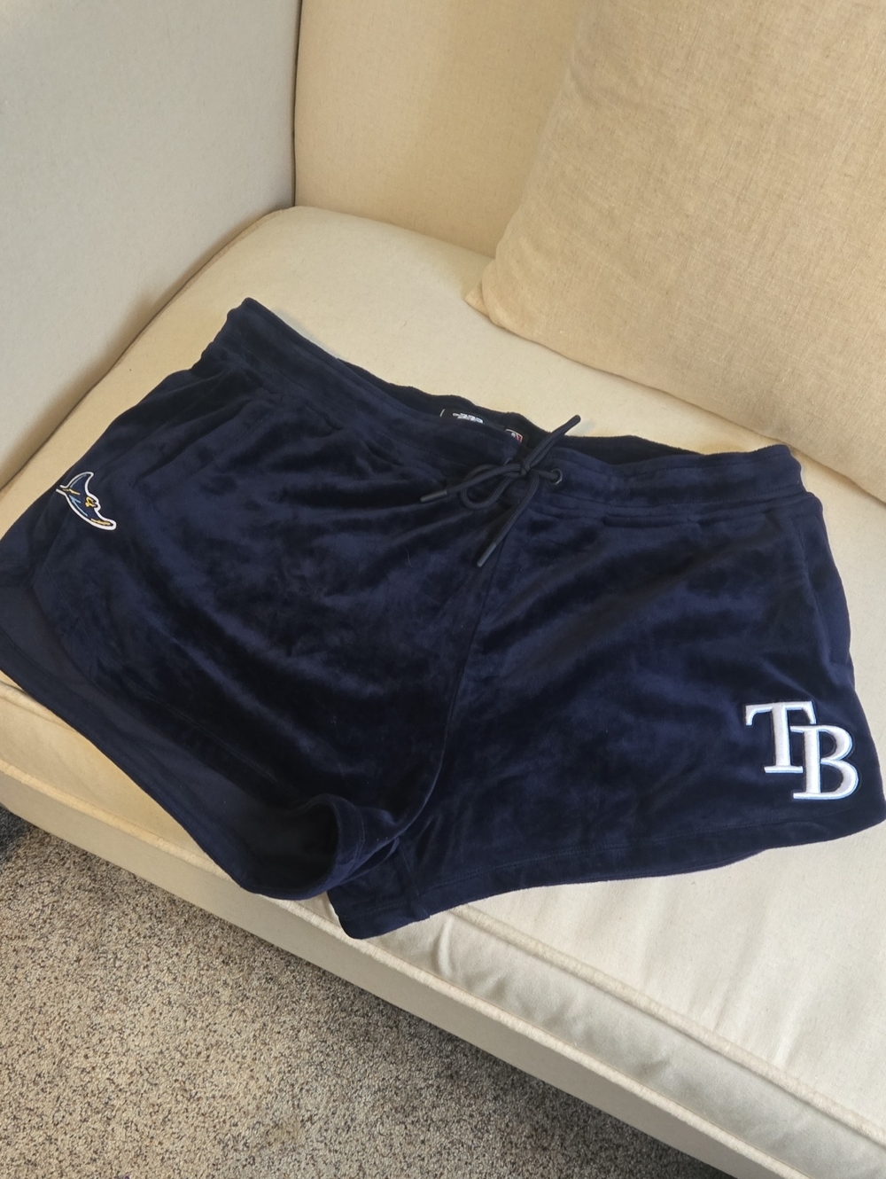 TB Rays Women's Navy Velour Shorts